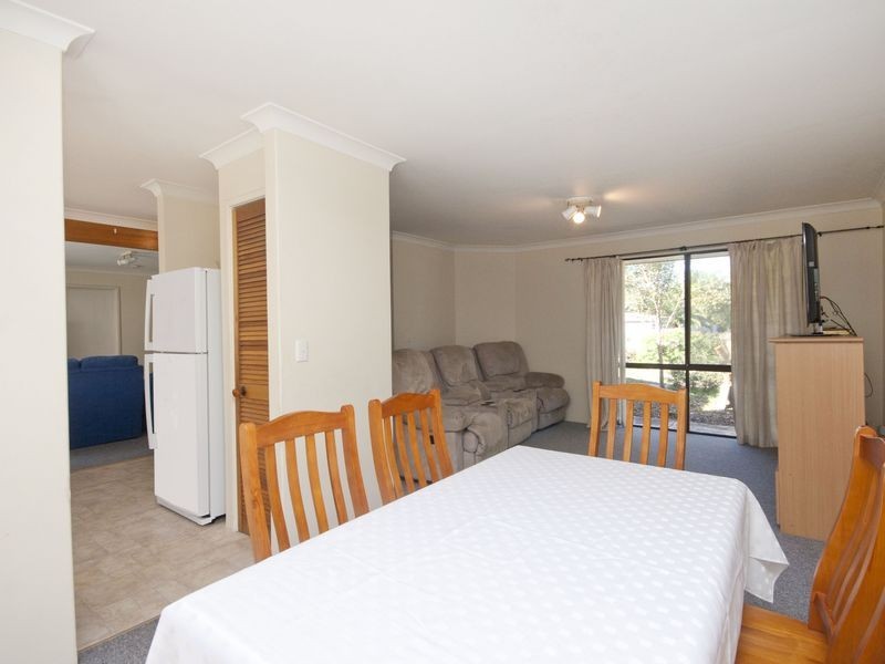 141 Braemore Street, Seville Grove WA 6112