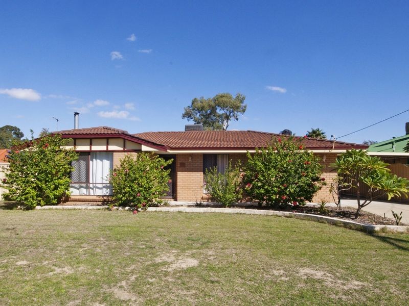 5 Herbert Court, Brookdale WA 6112