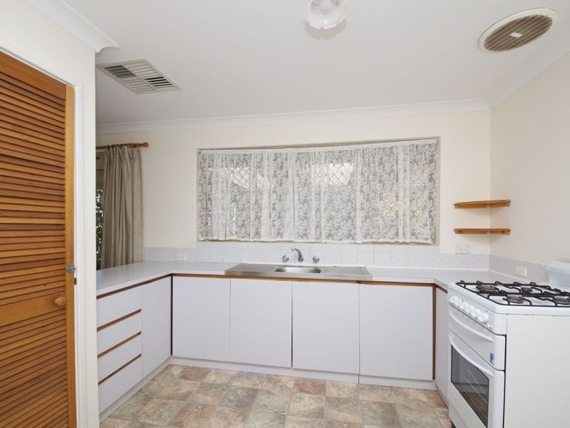 11/15 Dale Road, Armadale WA 6112