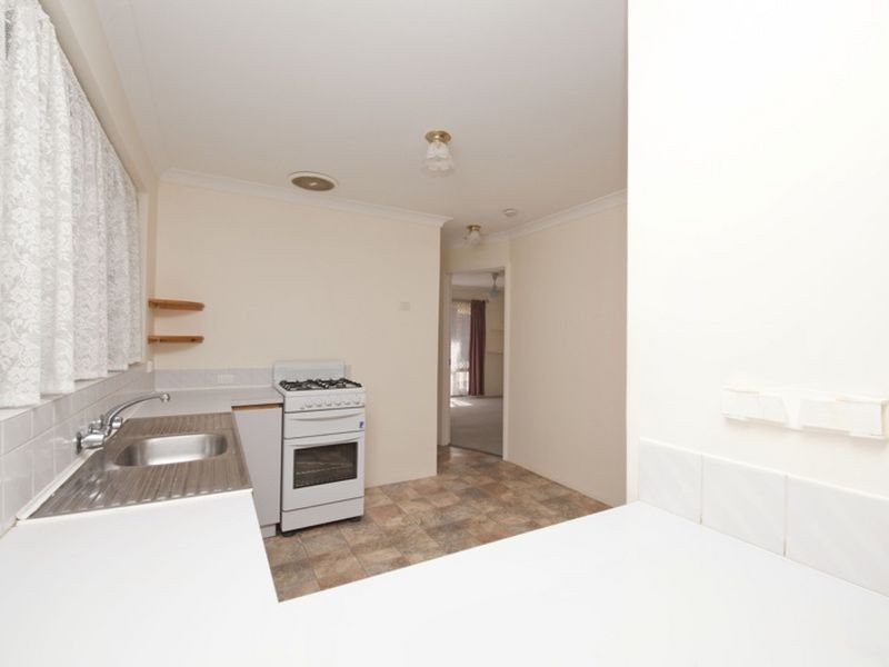 11/15 Dale Road, Armadale WA 6112