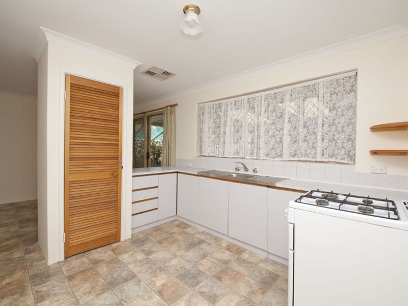 11/15 Dale Road, Armadale WA 6112