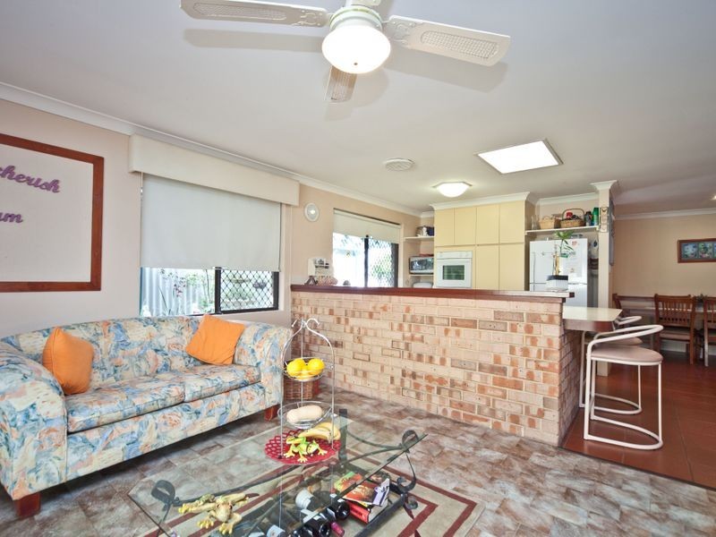 6 Bundy Court, South Lake WA 6164