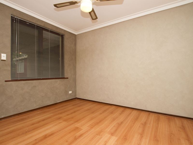 18 Dawson Street, Armadale WA 6112