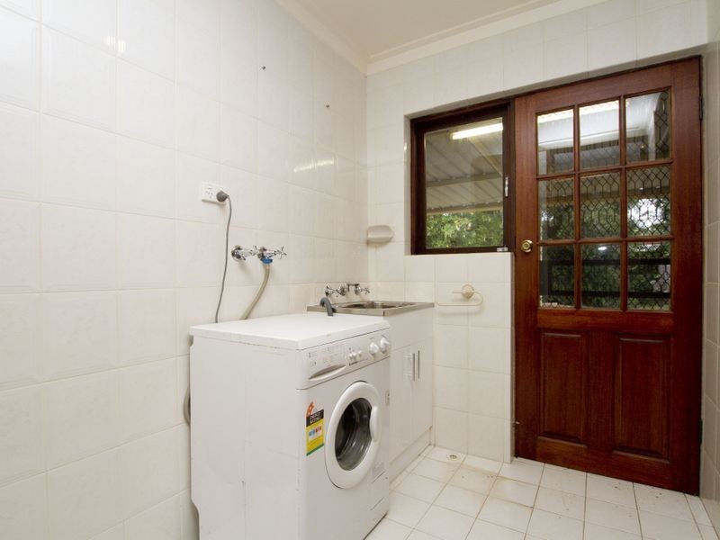 18 Dawson Street, Armadale WA 6112