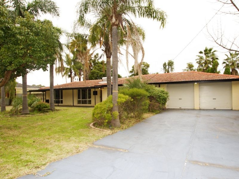 18 Dawson Street, Armadale WA 6112