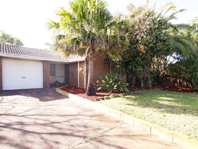 10 Boronia Close, Camillo WA 6111