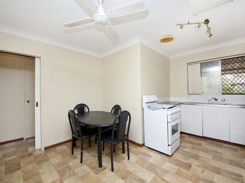 3 Redtingle Road, Camillo WA 6111