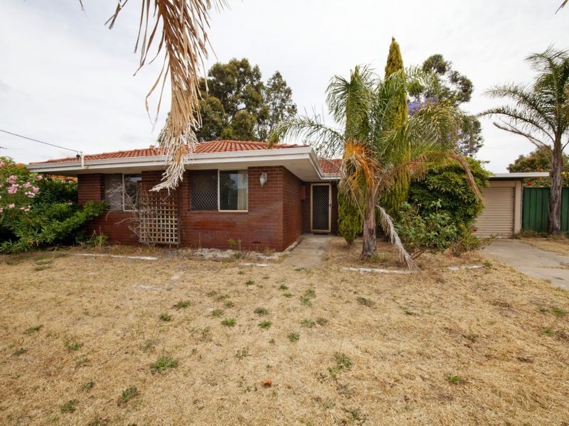 3 Redtingle Road, Camillo WA 6111