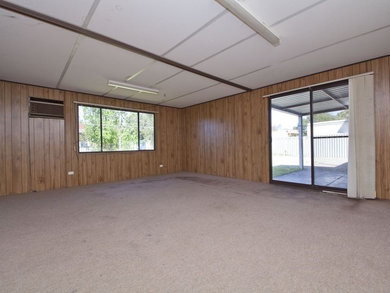 46 Amanda Drive, Camillo WA 6111