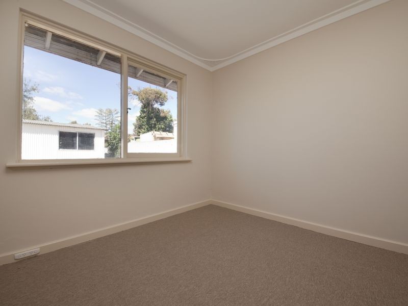 46 Amanda Drive, Camillo WA 6111