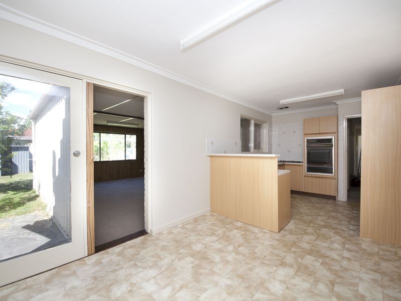 46 Amanda Drive, Camillo WA 6111