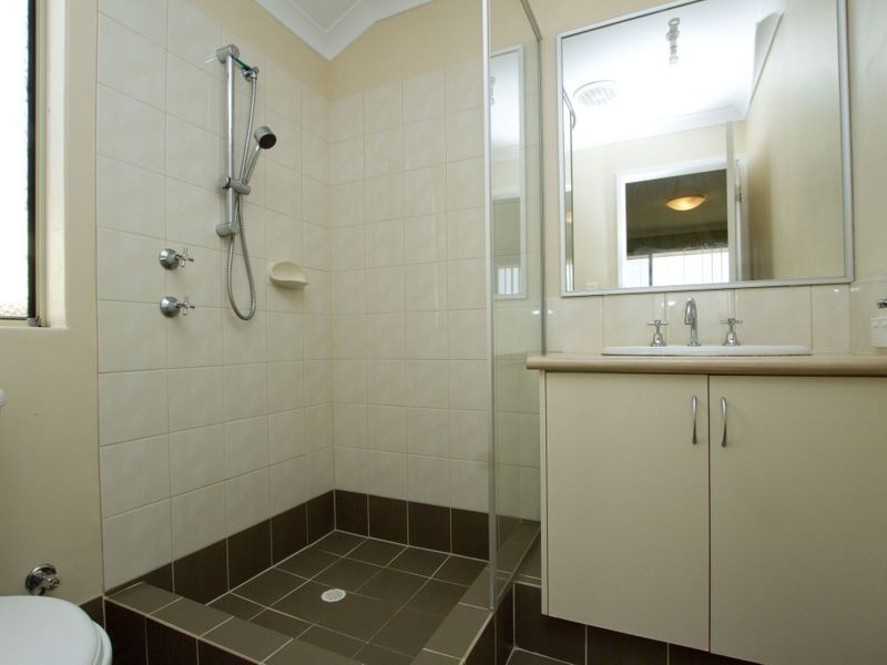 24 Glenfin Road, Seville Grove WA 6112