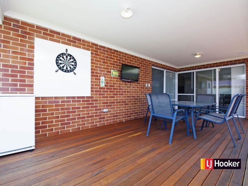 43 Ralphs Street, Seville Grove WA 6112