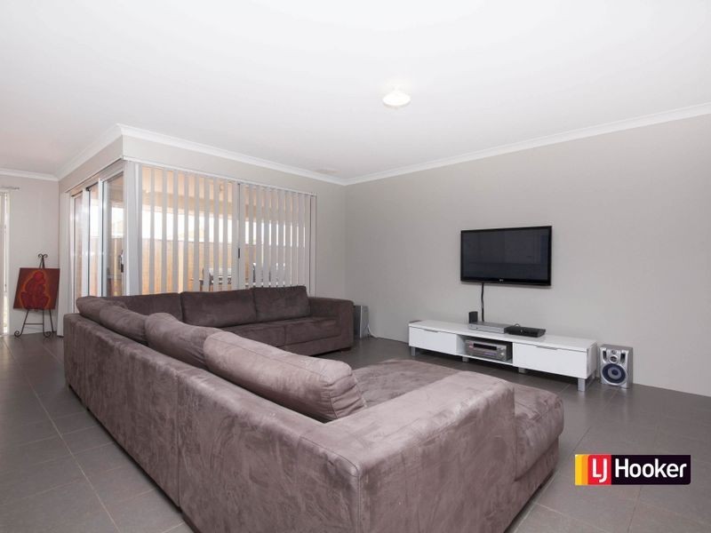 43 Ralphs Street, Seville Grove WA 6112