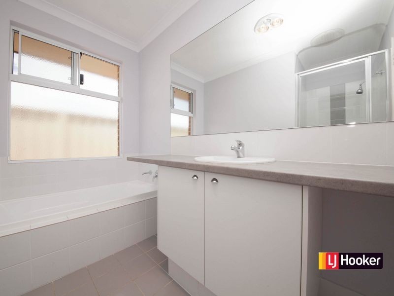 43 Ralphs Street, Seville Grove WA 6112