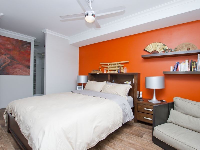 16 Regatta Boulevard, Champion Lakes WA 6111