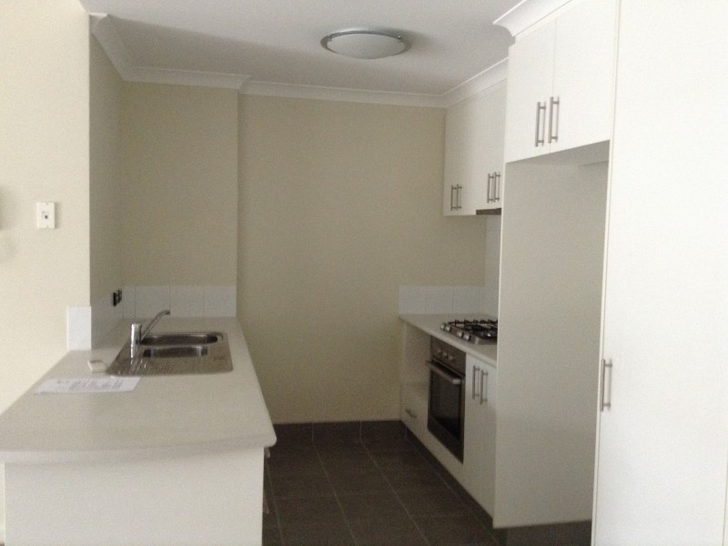 13/34 Malata Crescent, Success WA 6164