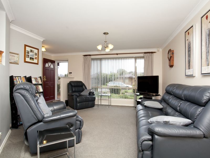 12 Sutcliffe Close, Seville Grove WA 6112