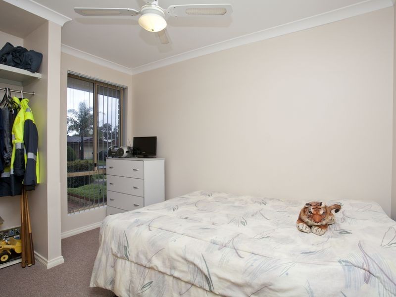 12 Sutcliffe Close, Seville Grove WA 6112