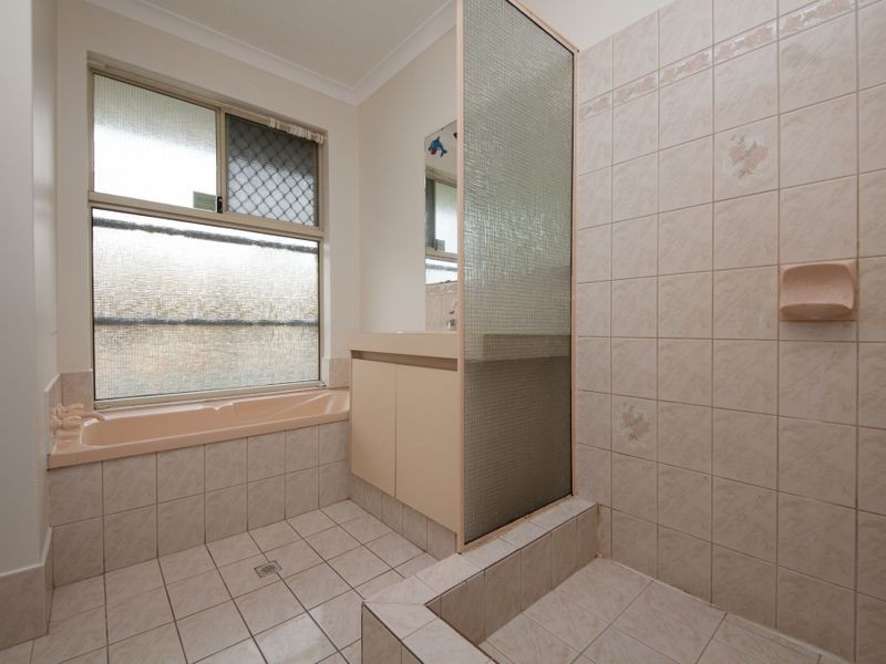 36 Petrel Close, Seville Grove WA 6112