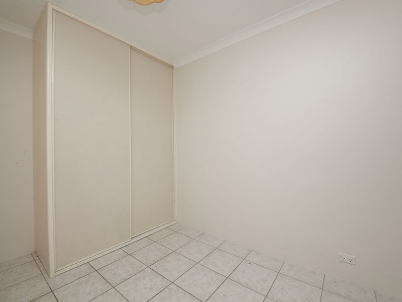 36 Petrel Close, Seville Grove WA 6112