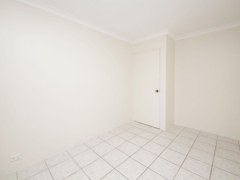 36 Petrel Close, Seville Grove WA 6112