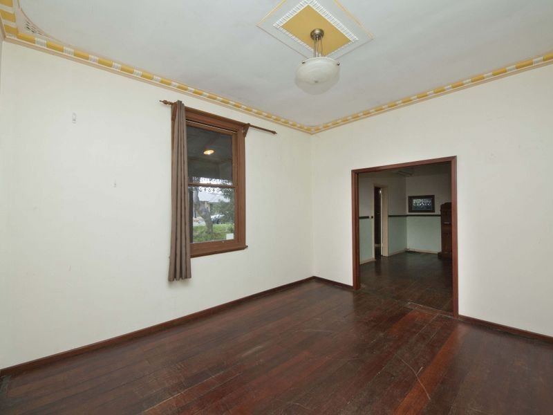 44 Little John Road, Armadale WA 6112