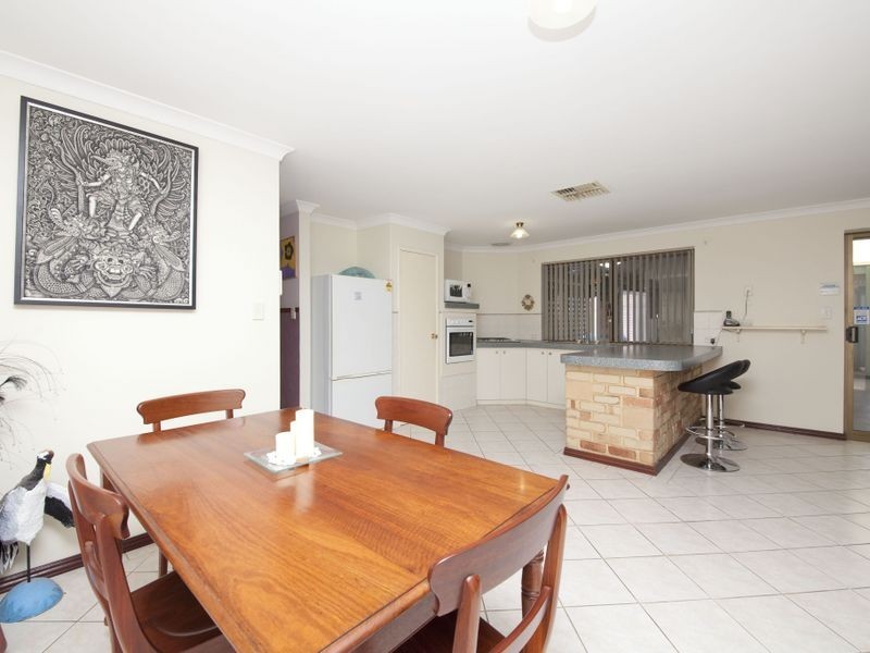 47 Lyrebird Loop, Seville Grove WA 6112