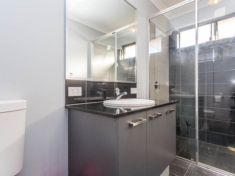 7 Peridot Parkway, Byford WA 6122