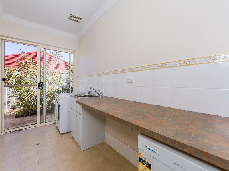 7 Gadd Avenue, Darling Downs WA 6122