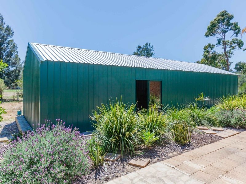 278 Hall Road, Serpentine WA 6125