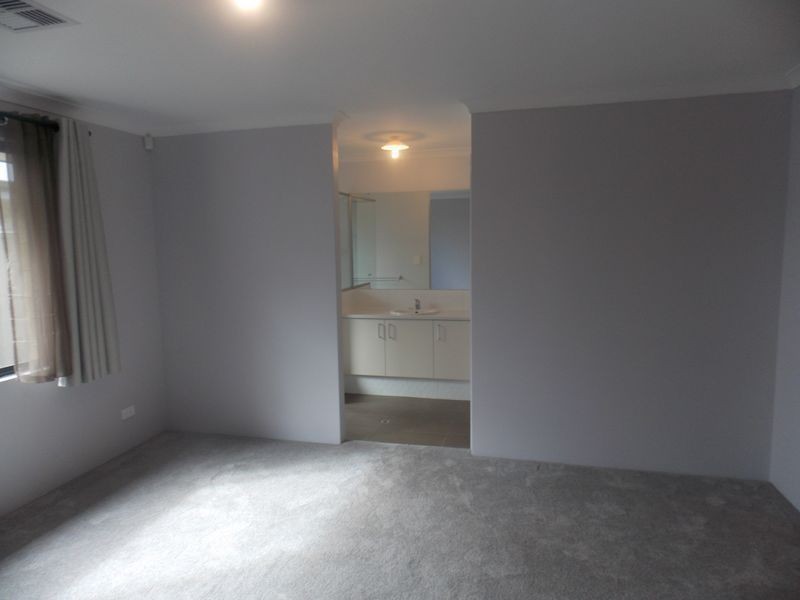 15 Carnelian Link, Byford WA 6122