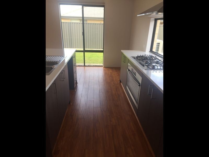15 Carnelian Link, Byford WA 6122