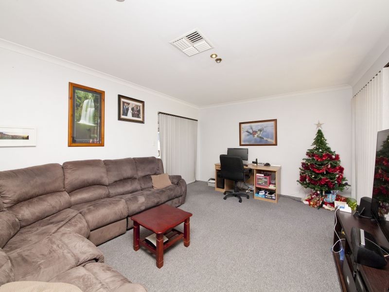 12 Malu Court, Camillo WA 6111
