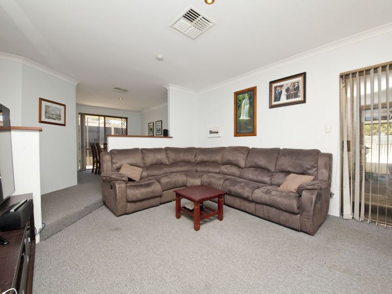 12 Malu Court, Camillo WA 6111