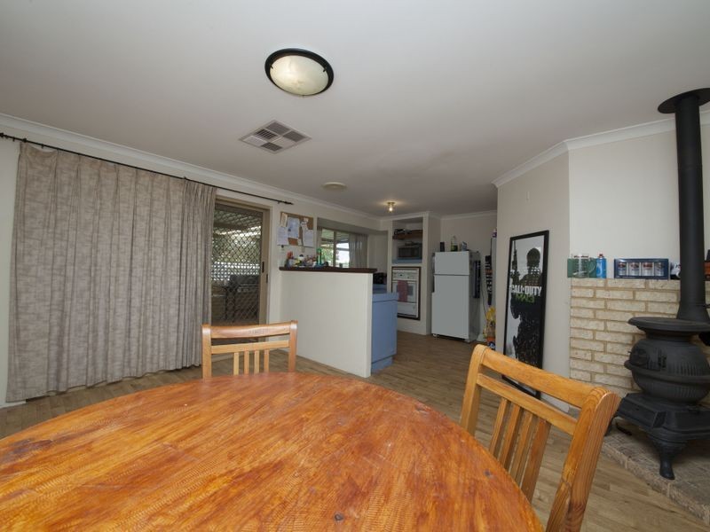 110 Riverside Lane, Seville Grove WA 6112