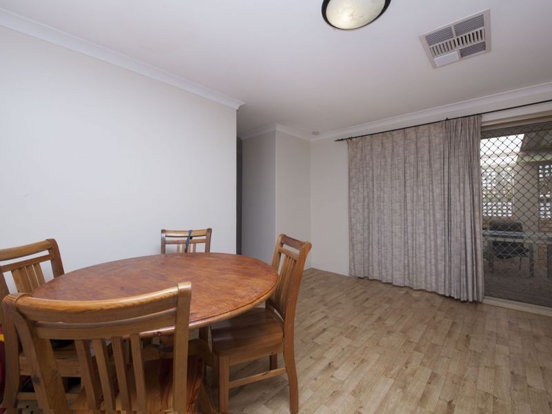 110 Riverside Lane, Seville Grove WA 6112