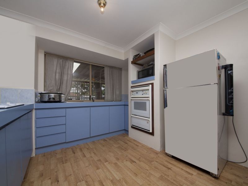 110 Riverside Lane, Seville Grove WA 6112