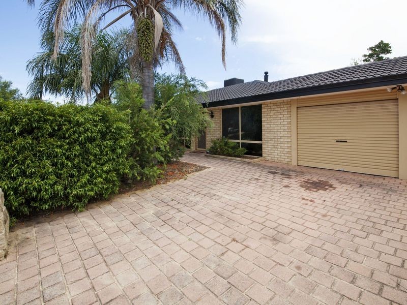 110 Riverside Lane, Seville Grove WA 6112