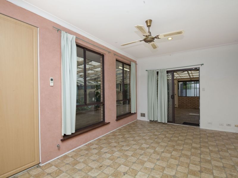 49 Wilcannia Way, Armadale WA 6112
