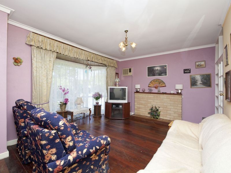 18 Brigalow Way, Armadale WA 6112