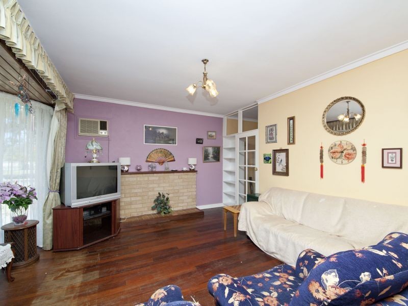 18 Brigalow Way, Armadale WA 6112