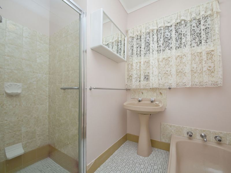 18 Brigalow Way, Armadale WA 6112
