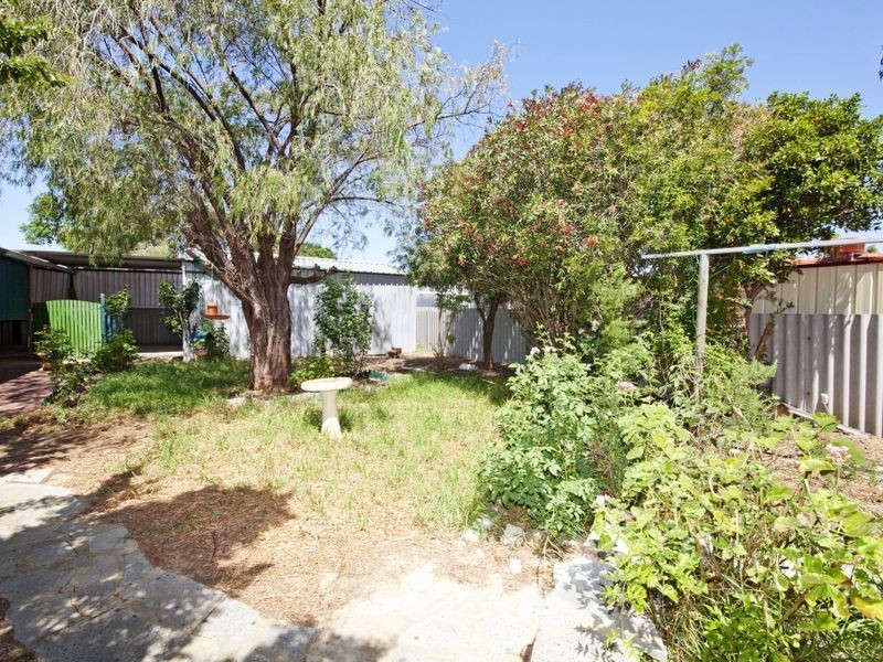 18 Brigalow Way, Armadale WA 6112