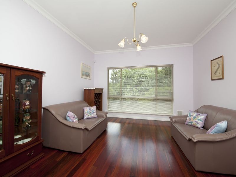 26 Powderbark Close, Jarrahdale WA 6124