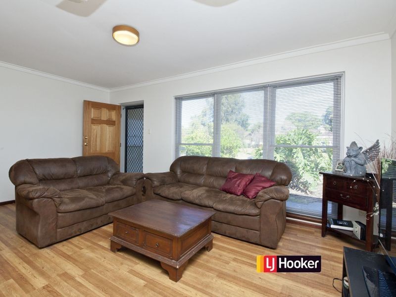 5 Kari Court, Camillo WA 6111