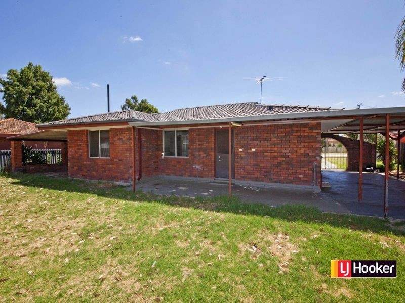 9 Elanora Road, Armadale WA 6112