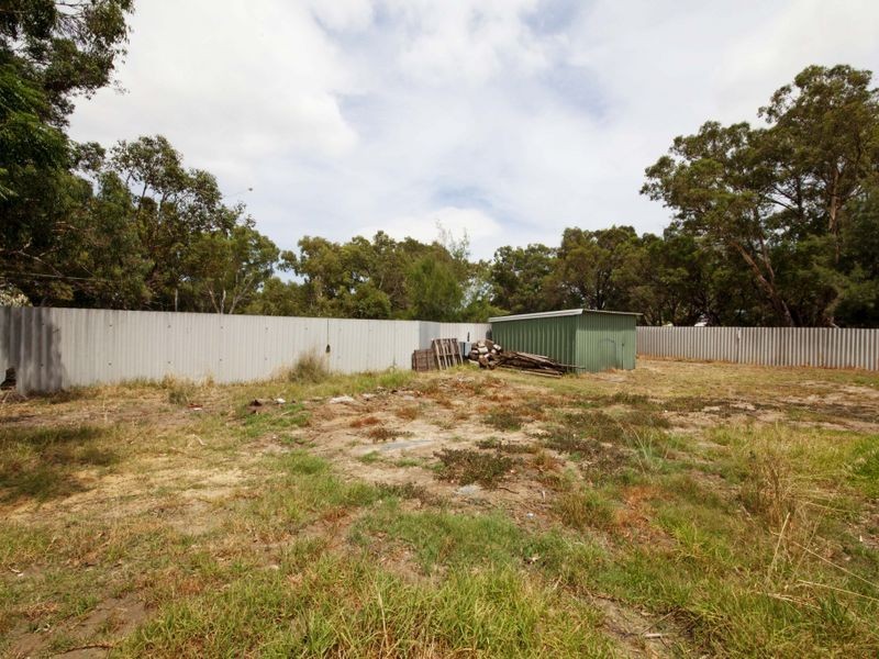 68 Angelo Street, Armadale WA 6112