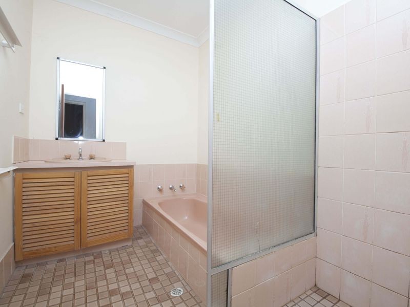 4/36 Owtram Road, Armadale WA 6112