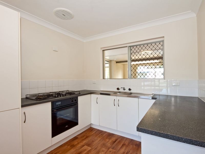 10 Cheritons Place, Armadale WA 6112